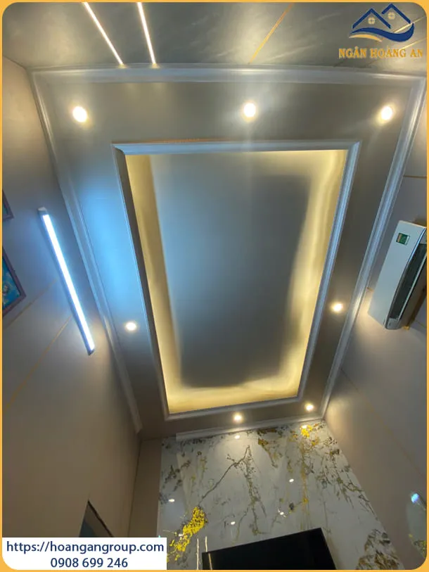 Ốp Trần Giật Cấp Nhựa Nano Màu Trắng Phòng Ngủ Tại Bình Thạnh TPHCM