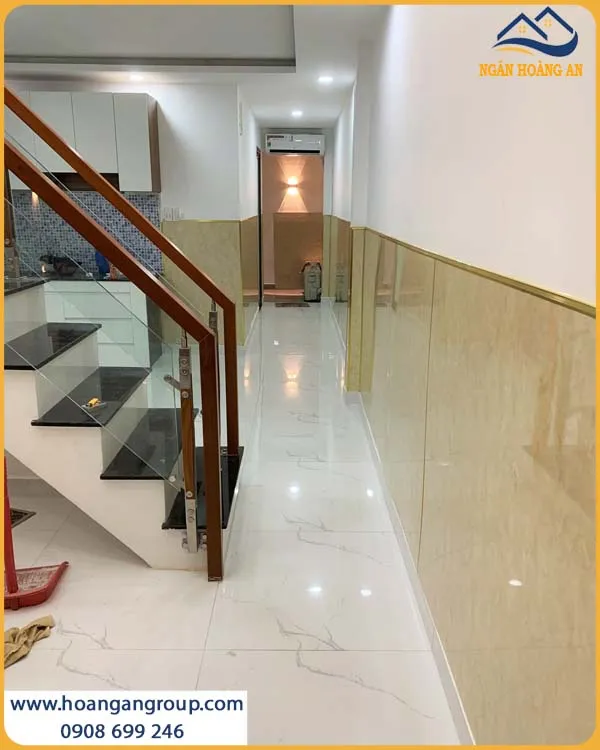 Thi Công Ốp Tường Lamri PVC Giả Đá Kosmos Tạo Nên Sự Sang Trọng
