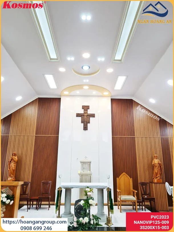 Ốp Tường Nhựa Giả Gỗ, Nhựa Giả Đá Cho Cung Thánh Tại Nhơn Trạch TPHCM