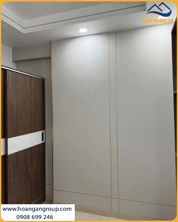 Thi Công Ốp Tường Tấm Ốp Than Tre iWood Cho Phòng Ngủ Thi Công Ốp Tường Tấm Ốp Than Tre iWood Cho Phòng Ngủ