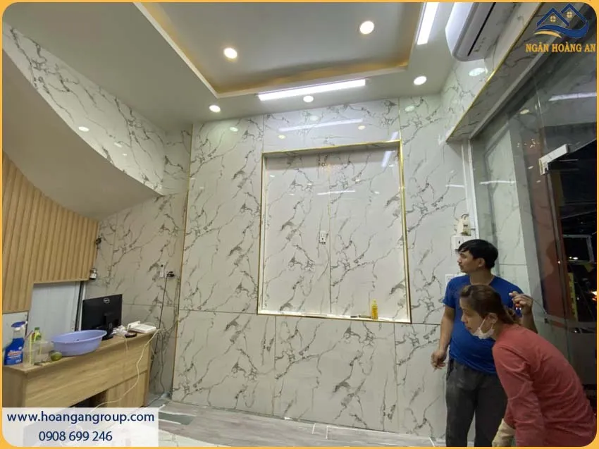Phòng Khám Được Ốp Tường Bằng Tấm Nhựa PVC Giả Đá Đẹp Và Thu Hút