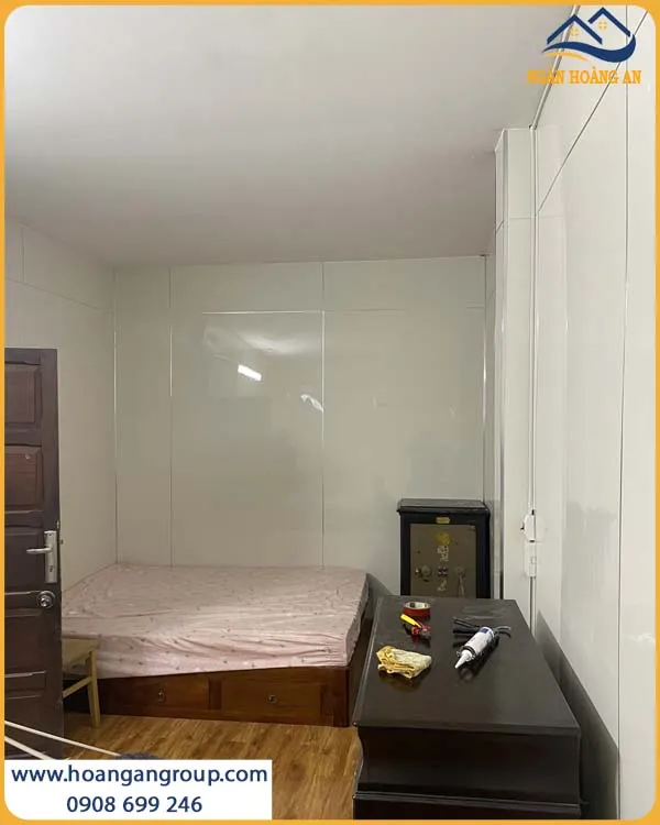 Ốp Tường Tấm PVC Trắng Trơn Kosmos Thi Công Nhanh, Có Độ Bền Cao Ốp Tường Tấm PVC Trắng Trơn Kosmos Thi Công Nhanh, Có Độ Bền Cao