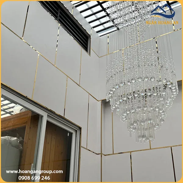 Ốp Tường Trang Trí Bằng Tấm Ốp Than Tre Kosmos