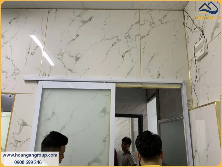 Ngân Hoàng An Là Đại Lý Thi Công Tấm PVC Giả Đá Uy Tín TPHCM