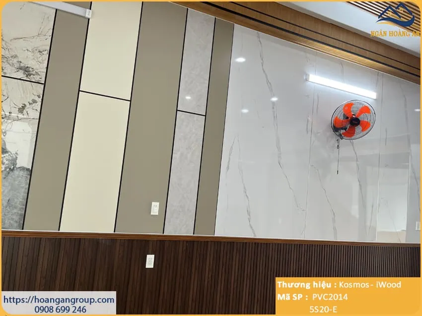 Ốp Tường Văn Phòng Lam Sóng Giả Gỗ PVC Giả Đá Tại Long Thành Đồng Nai Ốp Tường Văn Phòng Lam Sóng Giả Gỗ PVC Giả Đá Tại Long Thành Đồng Nai