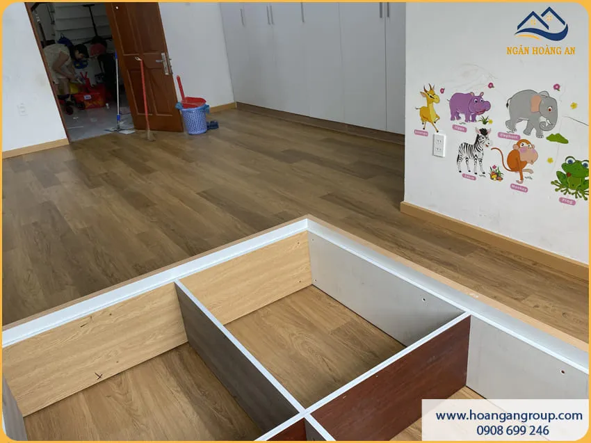 Phòng Ngủ Lát Sàn Nhựa Hèm Khoá Morser C607 Phòng Ngủ Lát Sàn Nhựa Hèm Khoá Morser C607