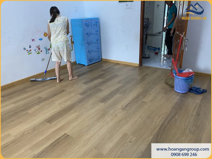 Phòng Ngủ Sạch Đẹp Nhờ Sàn Nhựa Hèm Khoá Morser C607 Phòng Ngủ Sạch Đẹp Nhờ Sàn Nhựa Hèm Khoá Morser C607