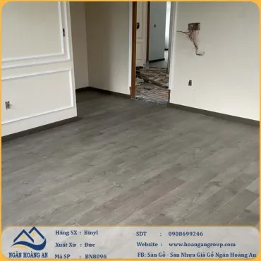 Công Trình Sàn Gỗ Công Nghiệp Binyl BN8096 Tại Tân Uyên Bình Dương