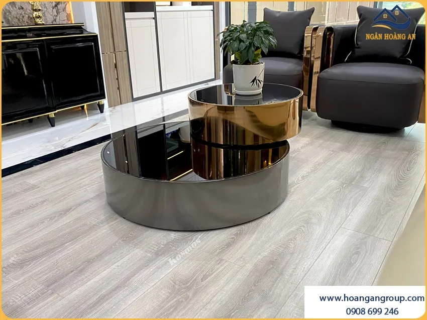 Sàn Gỗ Công Nghiệp Mang Đến Không Gian Tiếp Khách Ấm Cúng Sàn Gỗ Công Nghiệp Mang Đến Không Gian Tiếp Khách Ấm Cúng