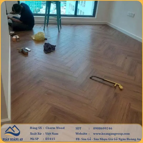Sàn Gỗ Xương Cá Charm Cốt Đen D3415 Có Khả Năng Kháng Mối