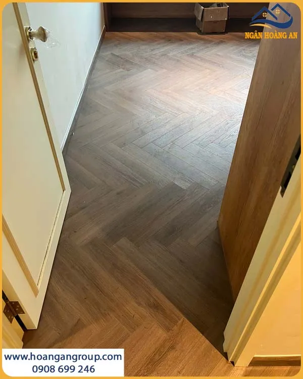 Sàn Gỗ Xương Cá Charmwood D3413 Tạo Chiều Sâu Cho Không Gian Sàn Gỗ Xương Cá Charmwood D3413 Tạo Chiều Sâu Cho Không Gian