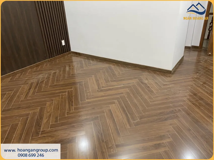 Sàn Gỗ Xương Cá Lót Trang Trí Không Gian Nhà Ở 
