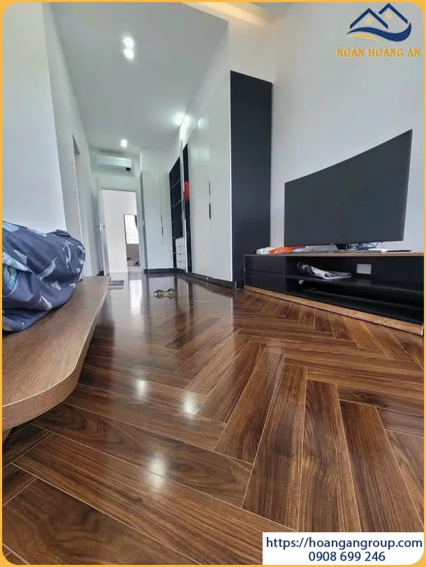 Sàn Gỗ Xương Cá Lót Trang Trí Không Gian Nhà Ở 
