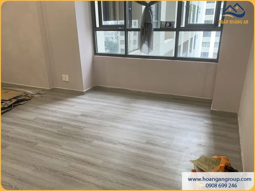 Sàn Nhựa Dán Keo Giúp Không Gian Sống Gọn Gàng