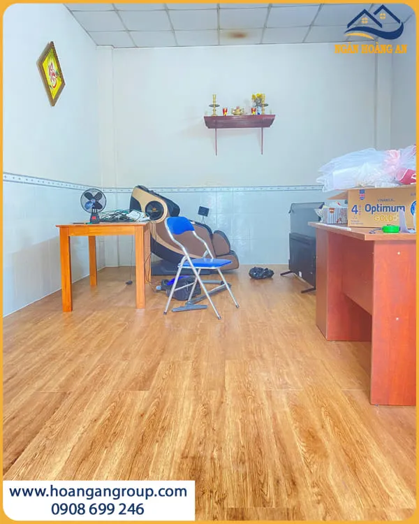 Sàn Nhựa Dán Keo Mang Lại Không Gian Sạch Sẽ Gọn Gàng