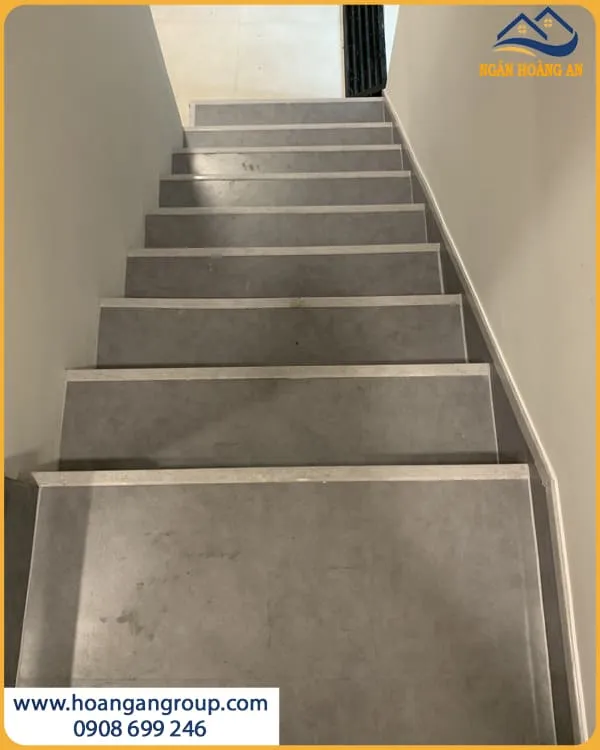 Sàn Nhựa Dán Keo Phù Hợp Cho Mọi Không Gian