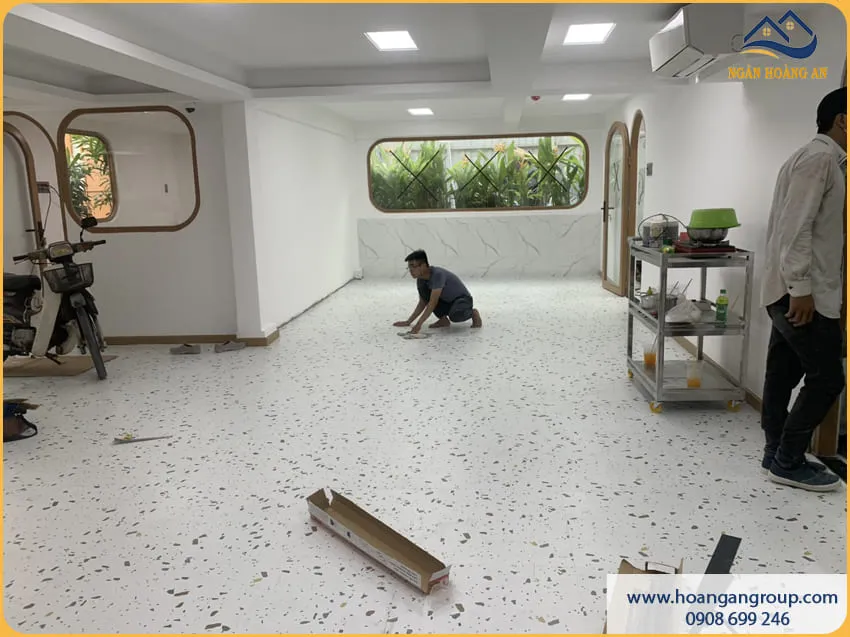 Sàn Nhựa Dán Keo Phù Hợp Cho Mọi Không Gian