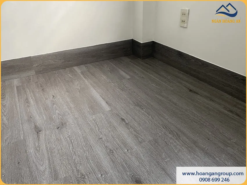 Sàn Nhựa Dán Keo Phù Hợp Cho Mọi Kiểu Nhà