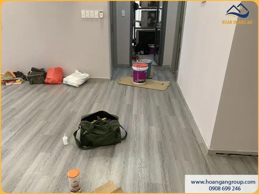 Sàn Nhựa Dán Keo Phù Hợp Cho Mọi Kiểu Nhà