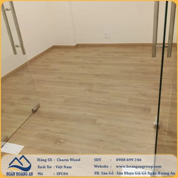 Sàn Nhựa Giả Gỗ Hèm Khóa Charm Wood SPC04 Tại Quận 3 TPHCM