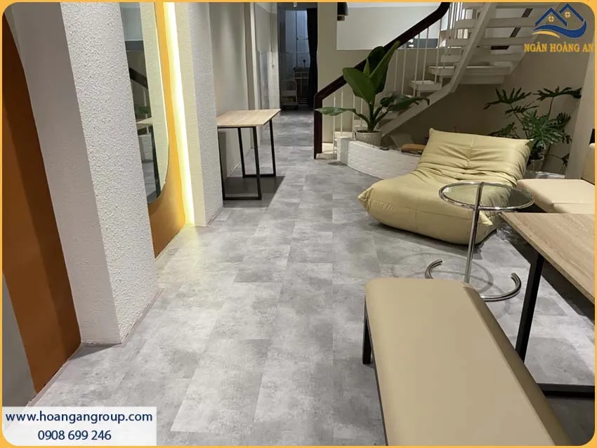 Lựa Chọn Sàn Nhựa Hèm Khóa Bền Đẹp Cho Không Gian Công Ty