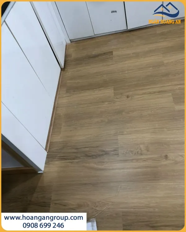Sàn Nhựa Hèm Khoá Morser C607 Cho Căn Hộ Hiện Đại