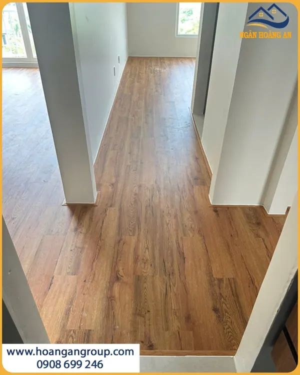 Sàn Nhựa Hèm Khóa THFLoor HS8012 Tiết Kiệm Chi Phí Bảo Trì