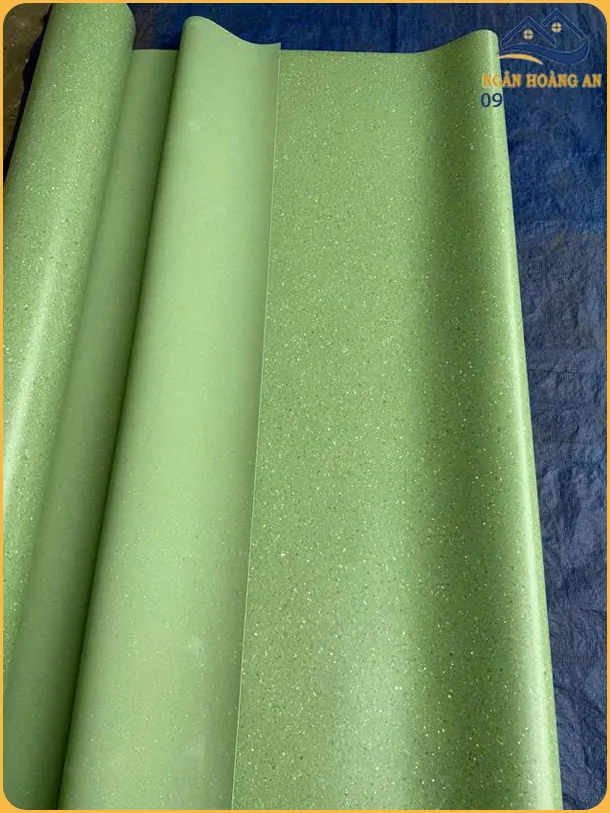 Sàn Vinyl Cuộn Flanka 2mm FL-680 Xanh Lá Đốm Trắng Sàn Vinyl Cuộn Flanka 2mm FL-680 Xanh Lá Đốm Trắng