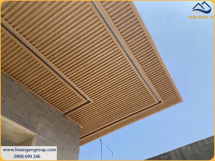Khách Hàng Tại TPHCM Tin Dùng Lam Sóng IWood Nhựa Giả Gỗ Khách Hàng Tại TPHCM Tin Dùng Lam Sóng IWood Nhựa Giả Gỗ