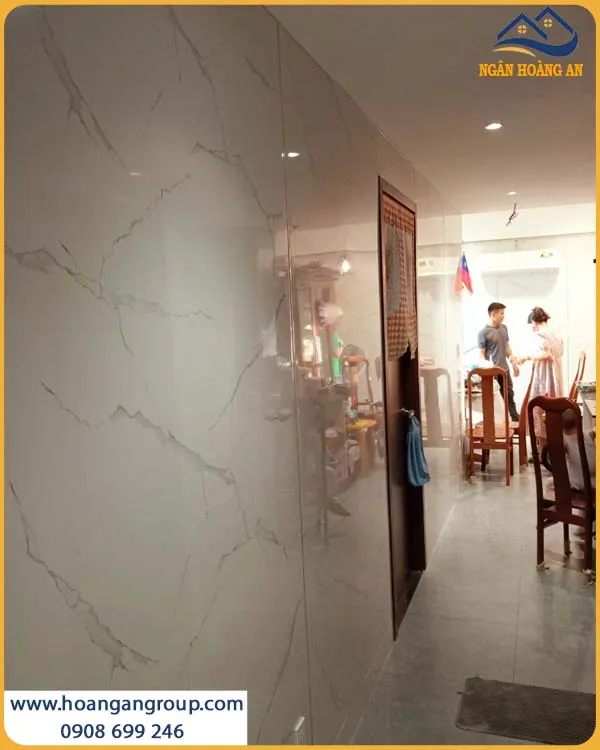 Tấm Nhựa PVC Giả Đá Hobiwood Vân Đá Sắc Nét Sang Trọng Cho Nhà Ở