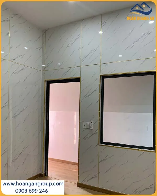 Không Gian Phòng Ngủ Tinh Tế Với PVC Giả Đá