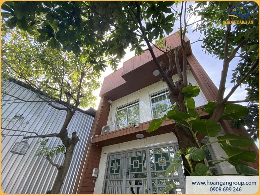 Tấm Ốp Gỗ Nhựa Ngoài Trời Kosmos Ốp Mặt Tiền