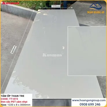 Tấm Ốp Sợi Than Tre Vân Đơn Sắc PET Xám Nhạt Kosmos TT-872