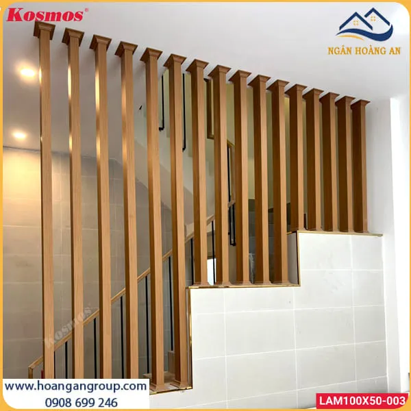 Thanh Lam Hộp Nhựa Giả Gỗ Kosmos Trang Trí Cầu Thang Thanh Lam Hộp Nhựa Giả Gỗ Kosmos Trang Trí Cầu Thang