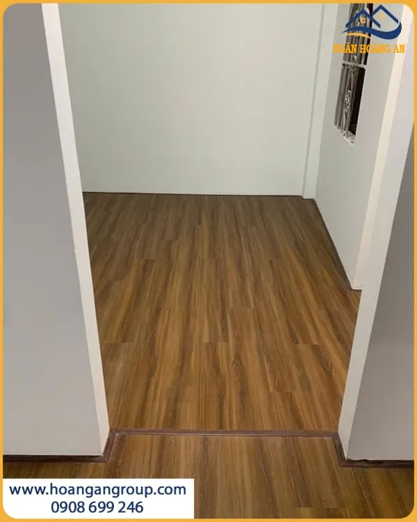 Sàn Nhựa THFloor HS8017 – Lựa Chọn Hoàn Hảo Cho Sàn Nhà