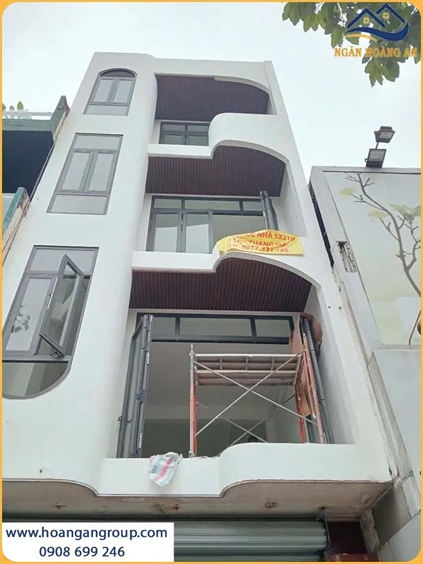 Đội Ngũ Thi Công Tận Tâm Với Từng Chi Tiết Nhỏ Của Công Trình