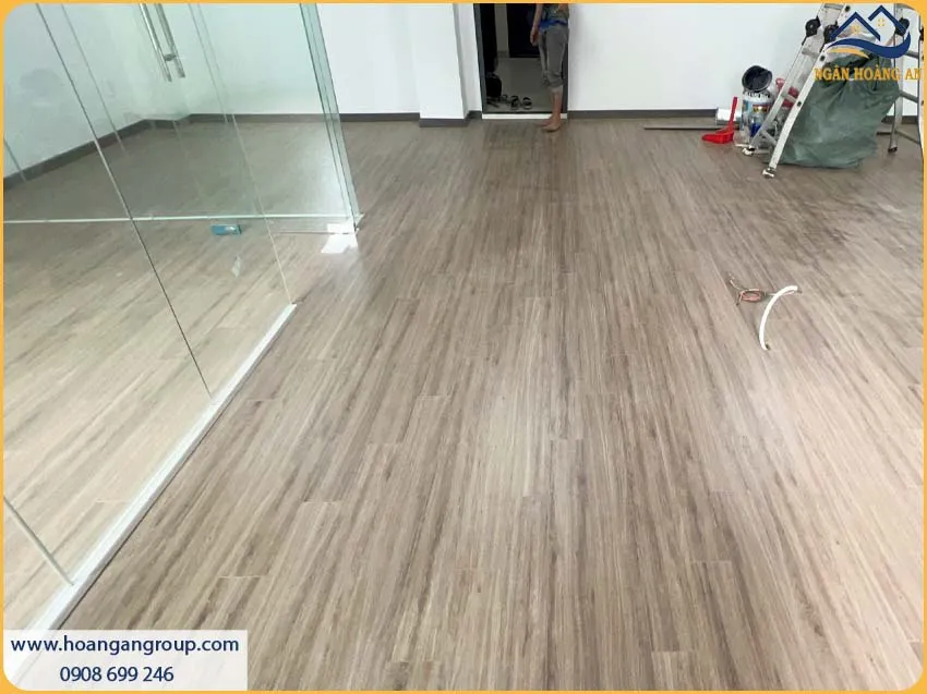 Khách Hàng Tại TPHCM Ưa Chuộng Sàn Gỗ Công Nghiệp Cho Văn Phòng