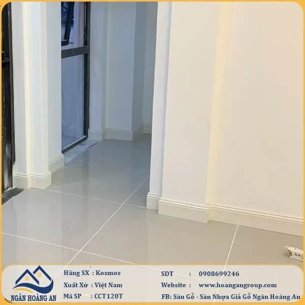 Thi Công Len Chân Tường Màu Trắng Kosmos CCT120T Tại Quận 7 TPHCM