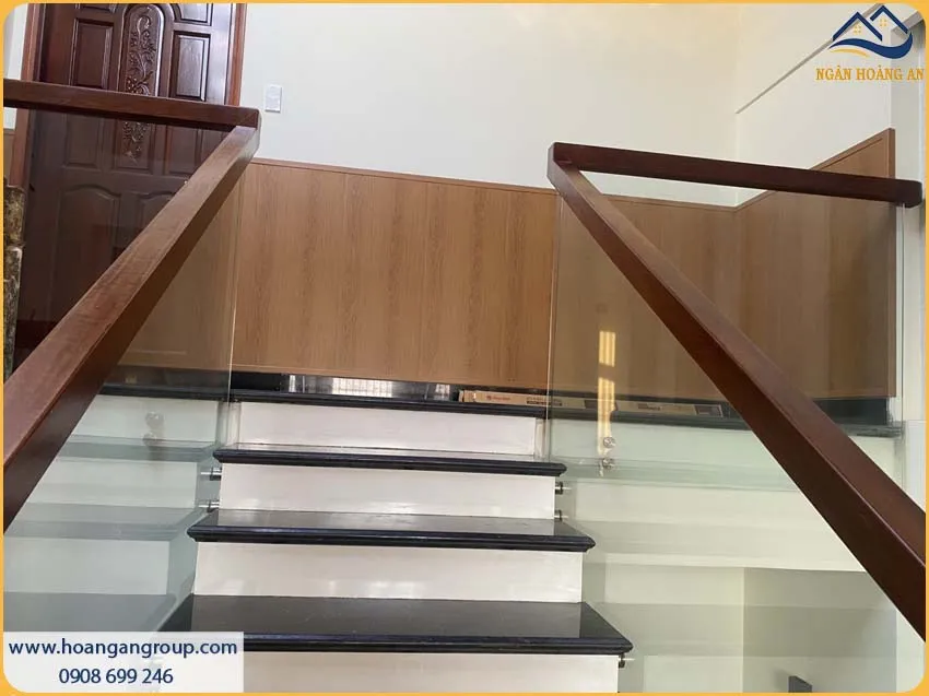 Không Gian Đẹp Hơn Với Ốp Tường Lamri Nano Giả Gỗ