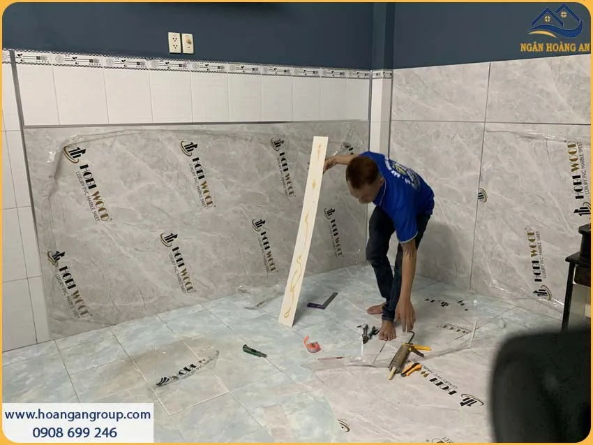 Thi Công Ốp Lamri PVC Giả Đá Chuyên Nghiệp