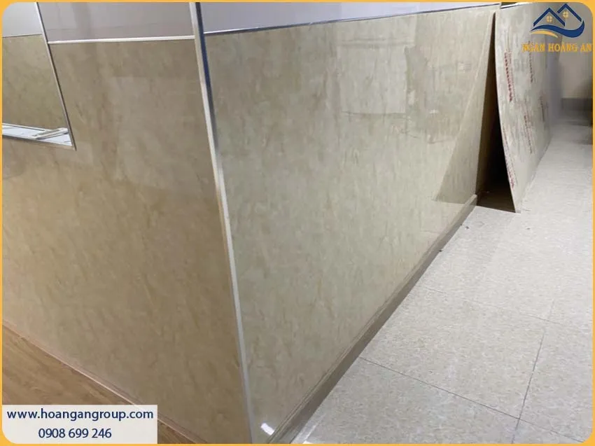 Ốp Tường Lamri Tấm PVC Giả Đá Kosmos Thi Công Nhanh, Có Độ Bền Cao Ốp Tường Lamri Tấm PVC Giả Đá Kosmos Thi Công Nhanh, Có Độ Bền Cao