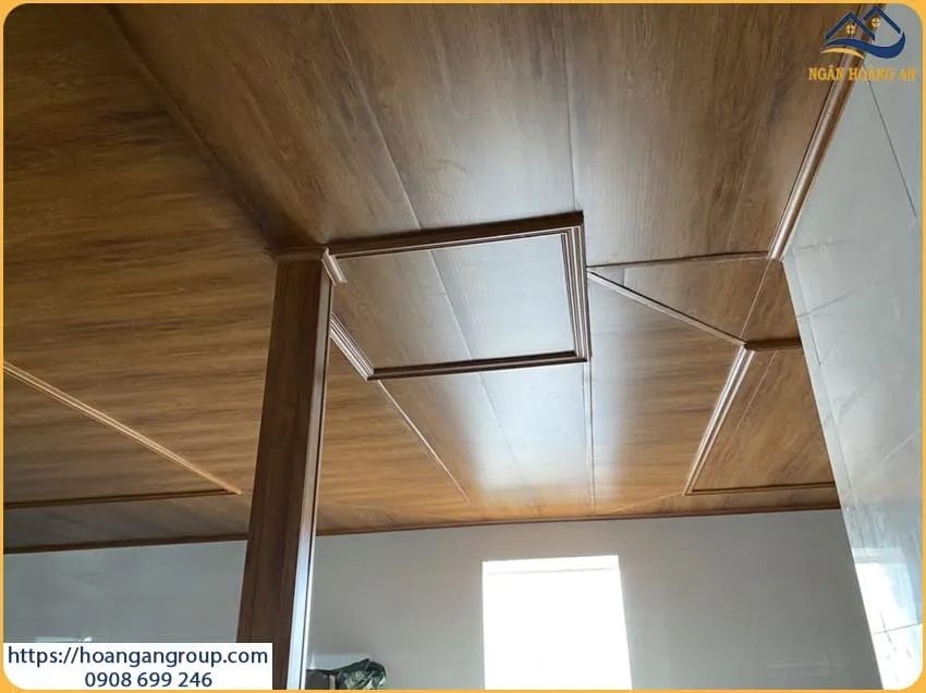 Thi Công Ốp Trần Nano Nhựa Giả Gỗ Tại Tân Bình TPHCM