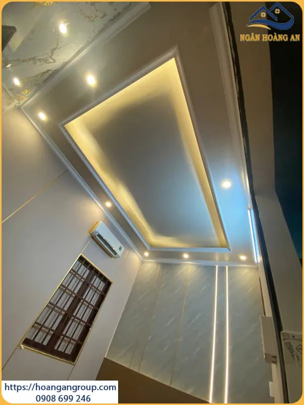 Thi Công Ốp Trần Nhựa Màu Trắng Cho Phòng Ngủ Tại Quận 11 TPHCM