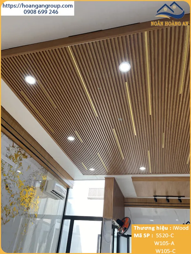 Thi Công Ốp Trần Nhựa PVC Lam Sóng Nano Giả Gỗ Tại Long Thành Đồng Nai