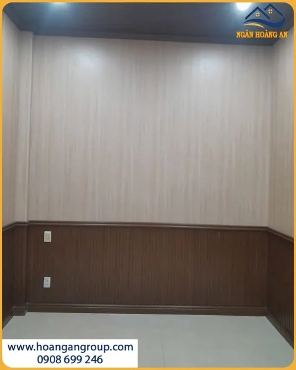 Thi Công Ốp Tường Lam Sóng Và Nano iWood Cho Phòng Khách