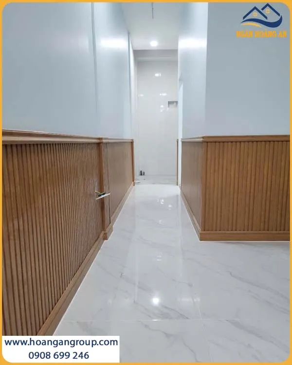 Mẫu Ốp Lamri Lam Sóng Giả Gỗ Gợi Cảm Giác Gần Gũi Mẫu Ốp Lamri Lam Sóng Giả Gỗ Gợi Cảm Giác Gần Gũi