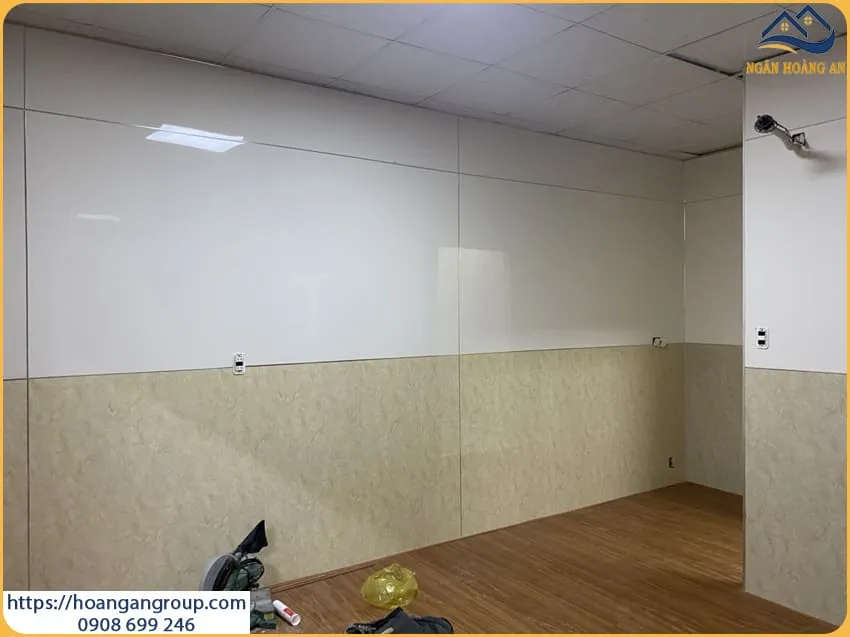 Thi Công Ốp Tường Nhựa Giả Đá Tại Bình Tân TPHCM Thi Công Ốp Tường Nhựa Giả Đá Tại Bình Tân TPHCM