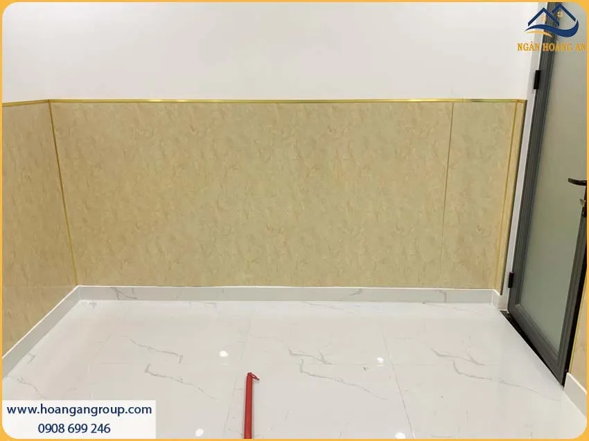 Thi Công Tấm PVC Giả Đá Kosmos Không Bám Bụi, Dễ Lau Chùi