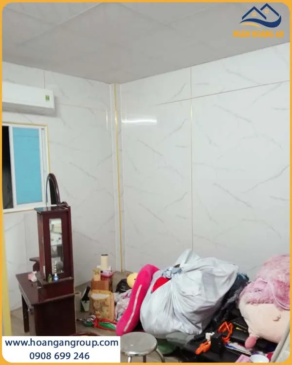 Thi Công Tấm PVC Giả Đá Kháng Mối, Chống Ẩm Và Chống Thấm