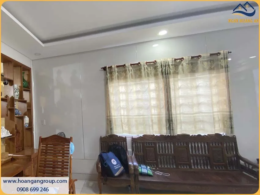 Không Gian Nội Thất Trở Nên Tinh Tế Khi Ốp Tường PVC Trắng Trơn